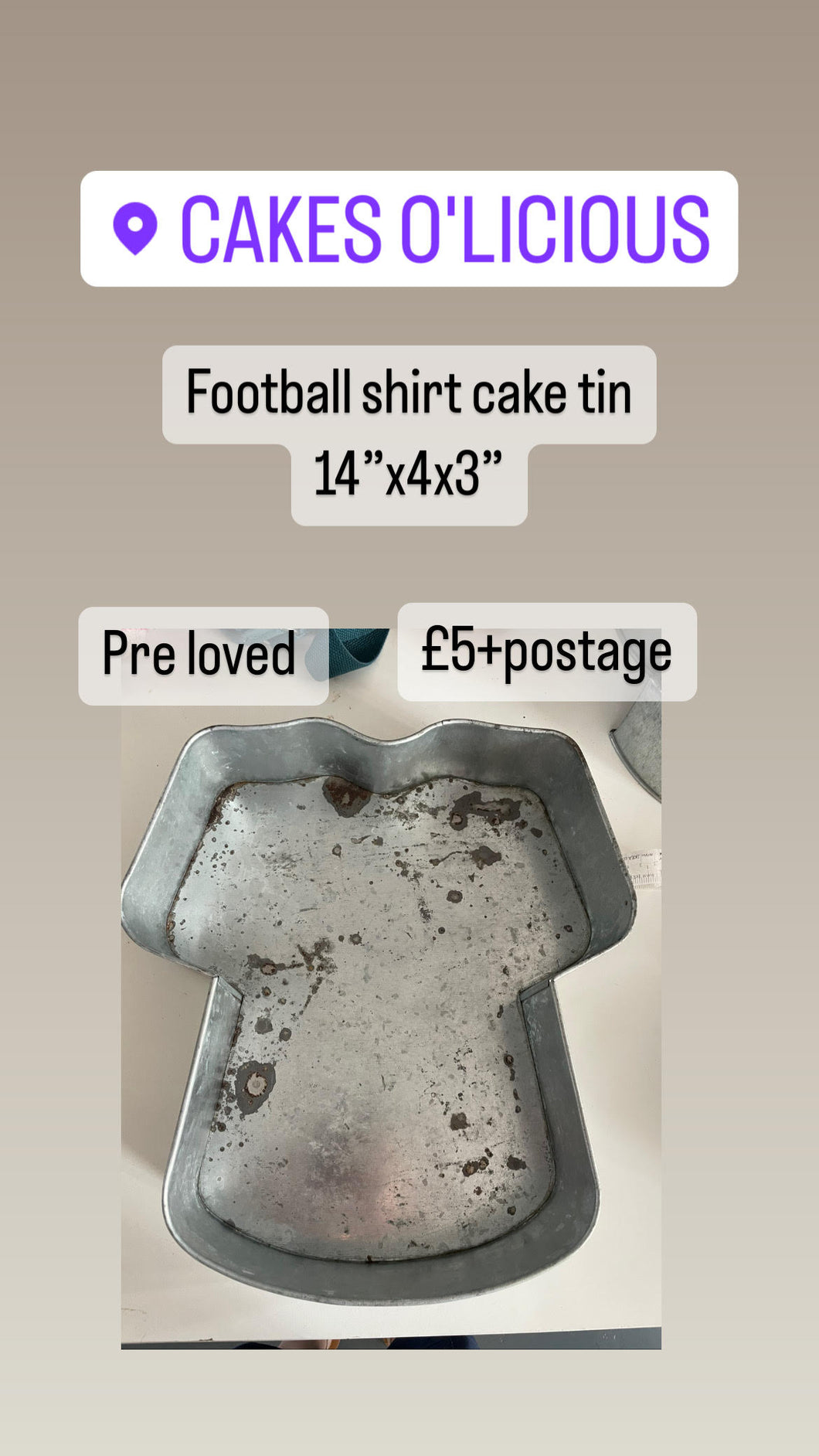 Pre loved Cake Tin - Football/Sports Shirt (marked)
