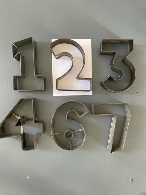 Pre loved Cake tins - Small Numbers (A4 size)
